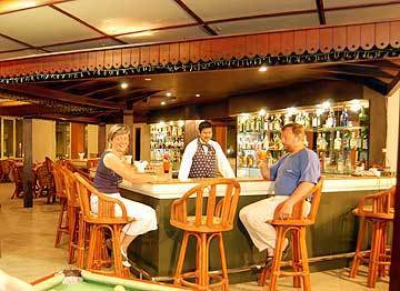 קלוטארה Ramada Resort מראה חיצוני תמונה